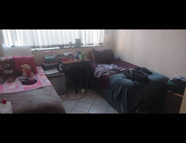 3 BEDROOM FLAT FOR SALE IN PRETORIA WEST